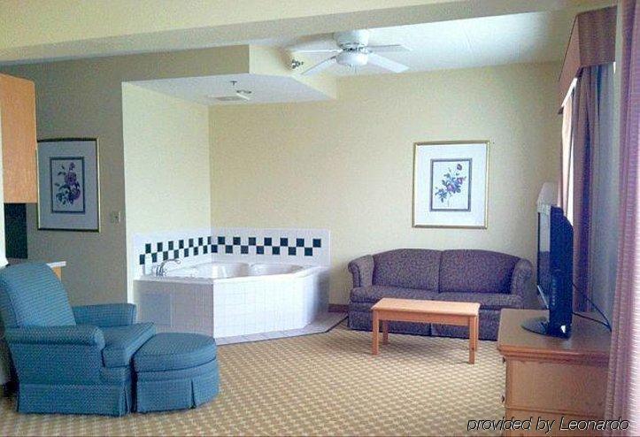 Lexington Inn & Suites Columbus-Polaris ภายนอก รูปภาพ