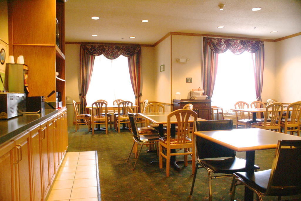 Lexington Inn & Suites Columbus-Polaris ภายนอก รูปภาพ